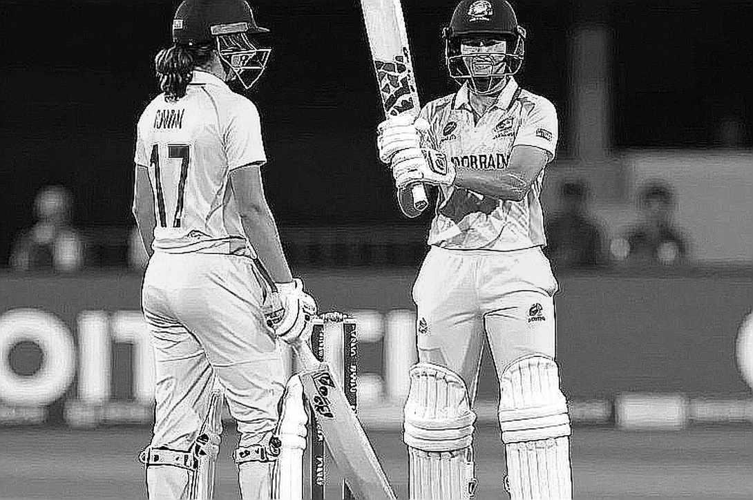 चौबीस करोड़ में से चौदह: PCB अध्यक्ष का बयान, और वह लेजर जो अभी खुला नहीं