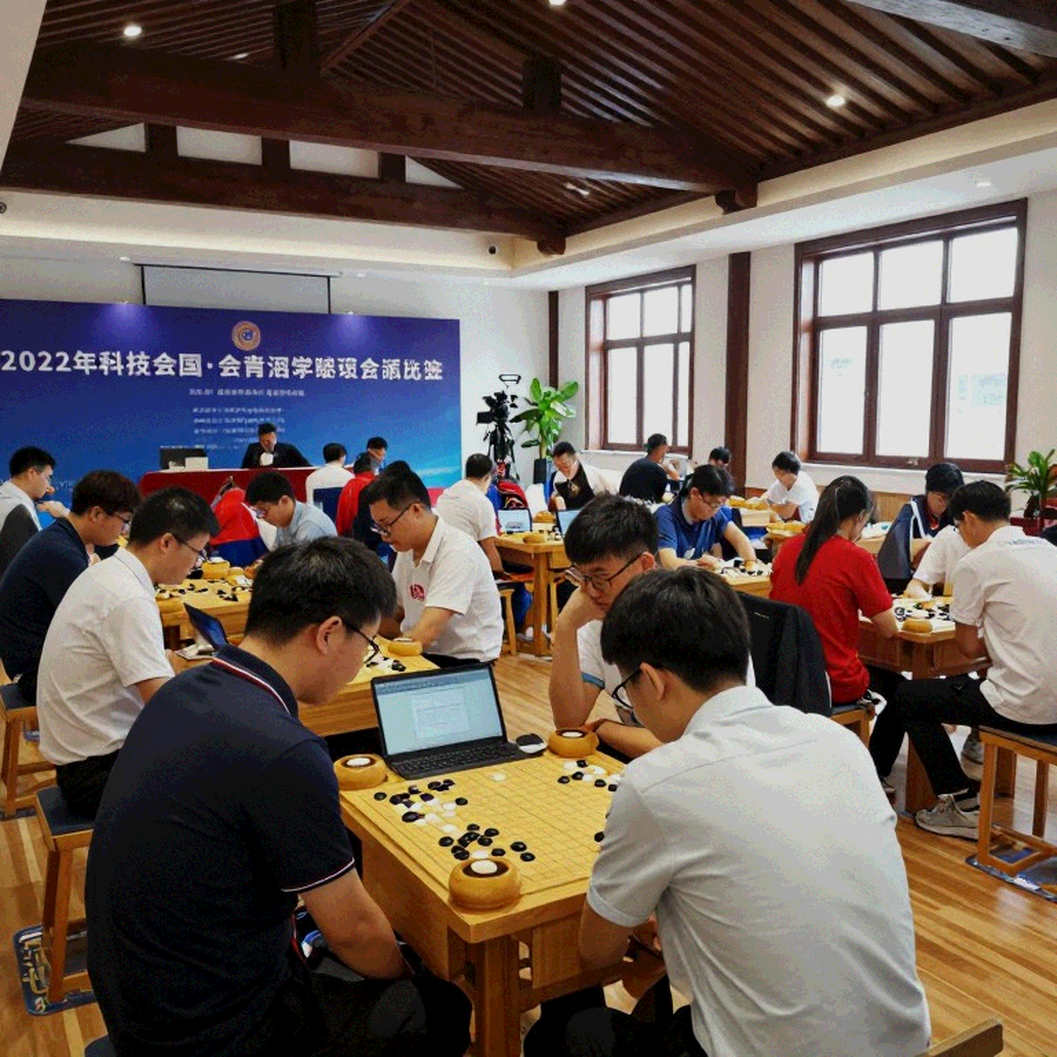 27 मिनिएचर, 10 ओपनिंग आर्टिकल, शून्य रेटिंग: ChessBase Magazine #225 का लेजर ऑडिट